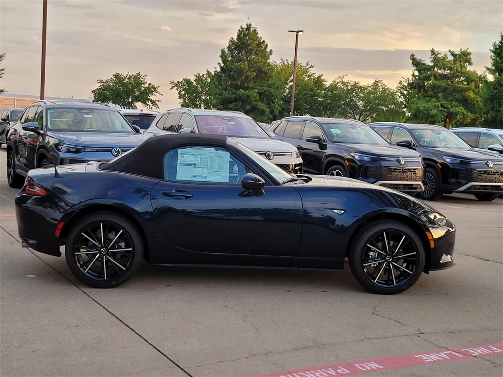 new 2025 Mazda MX-5 Miata car, priced at $36,557