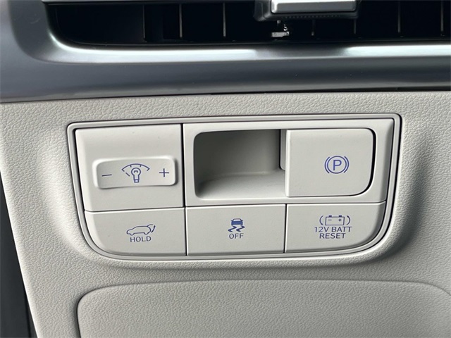 new 2026 Hyundai Tucson Hybrid car, priced at $40,945