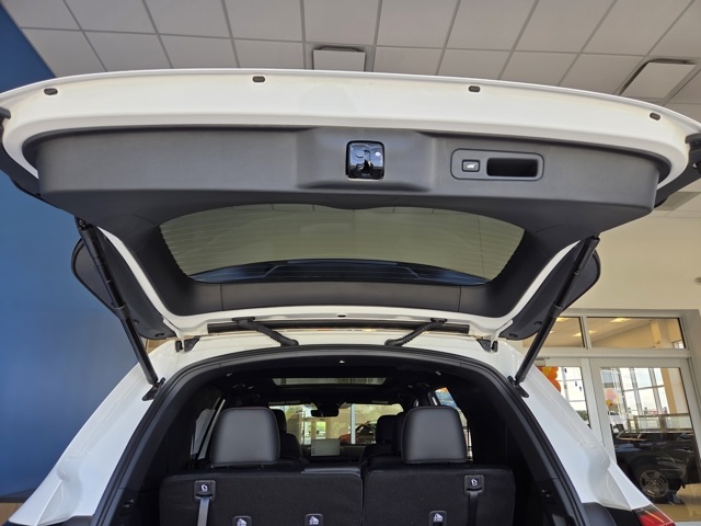 new 2025 Honda Pilot car, priced at $51,305