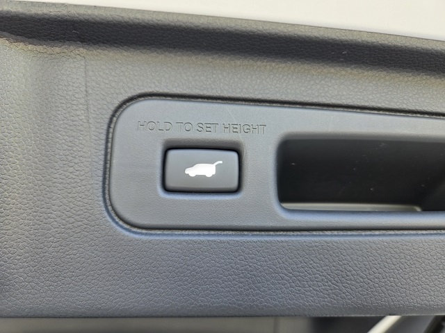 new 2025 Honda Pilot car, priced at $51,305