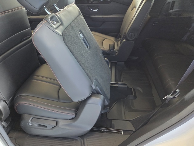 new 2025 Honda Pilot car, priced at $51,305