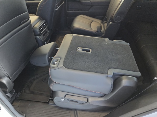 new 2025 Honda Pilot car, priced at $51,305