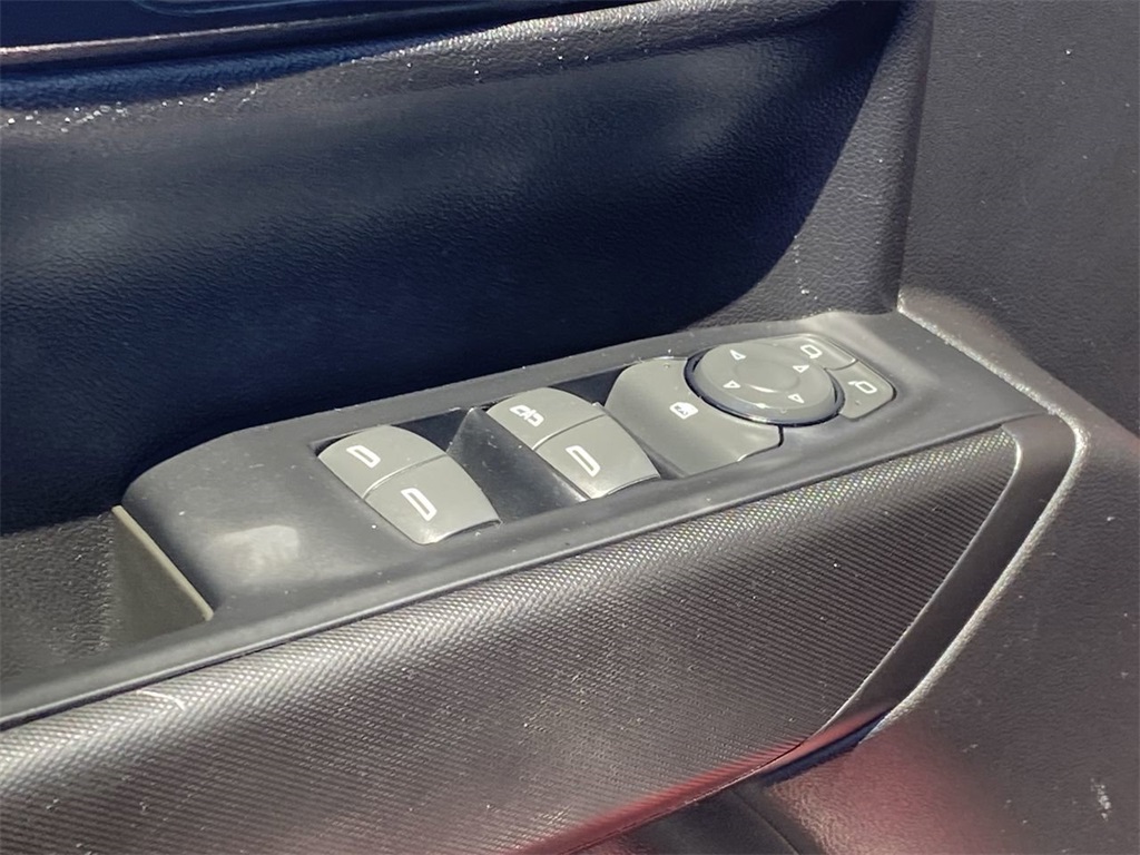 used 2022 Chevrolet Silverado 1500 car, priced at $34,991