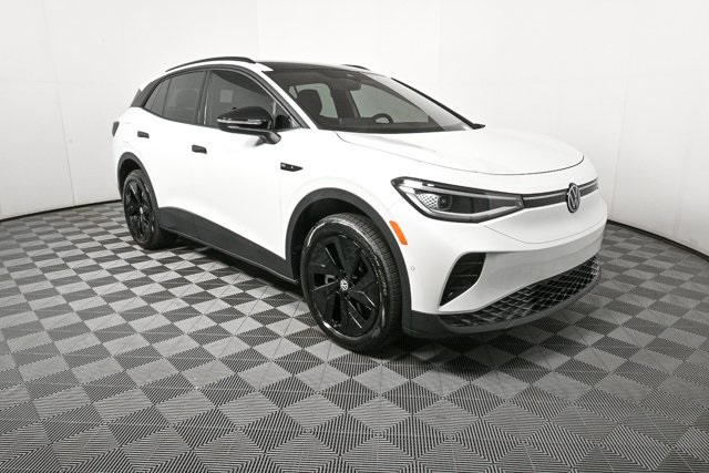 new 2025 Volkswagen ID.4 car, priced at $58,411
