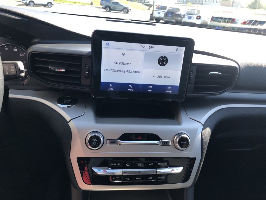 used 2022 Ford Explorer car, priced at $27,900