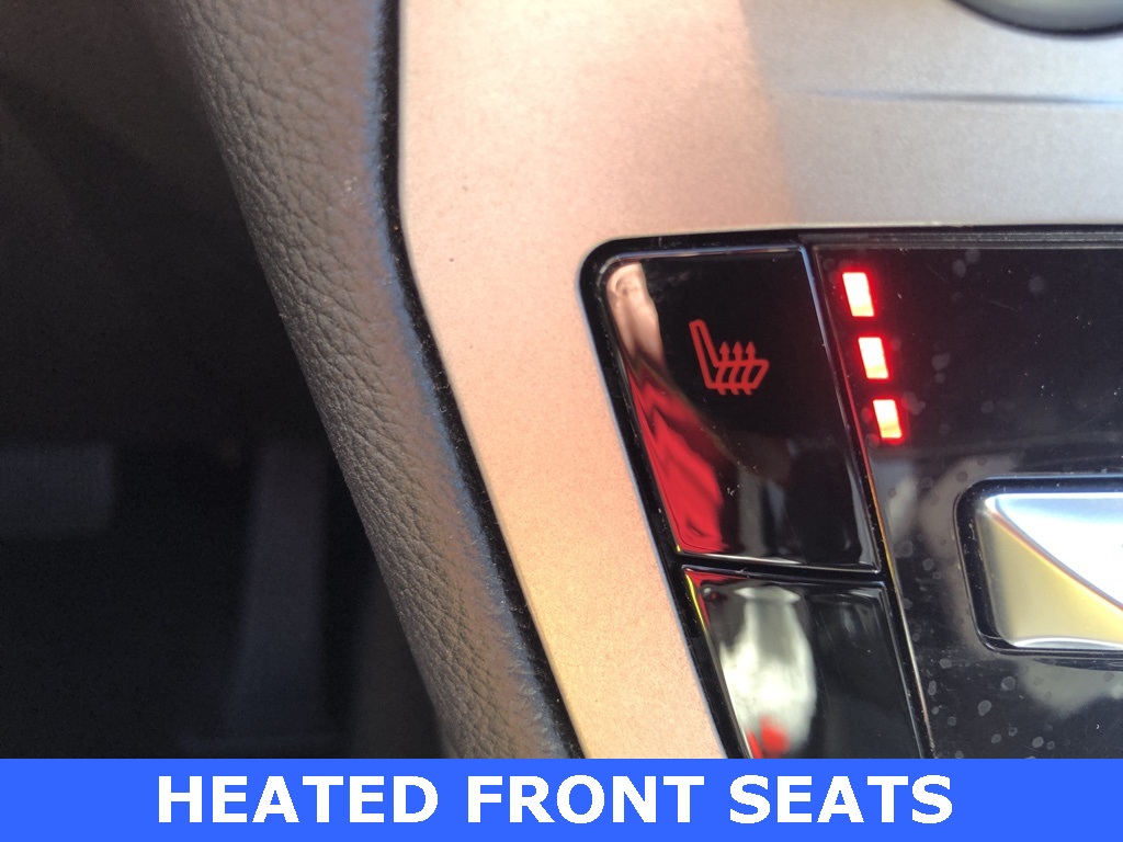 used 2022 Ford Explorer car, priced at $27,900