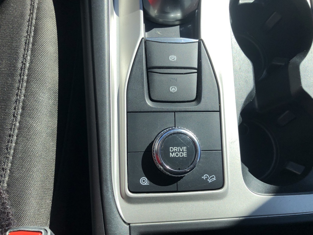 used 2022 Ford Explorer car, priced at $27,900