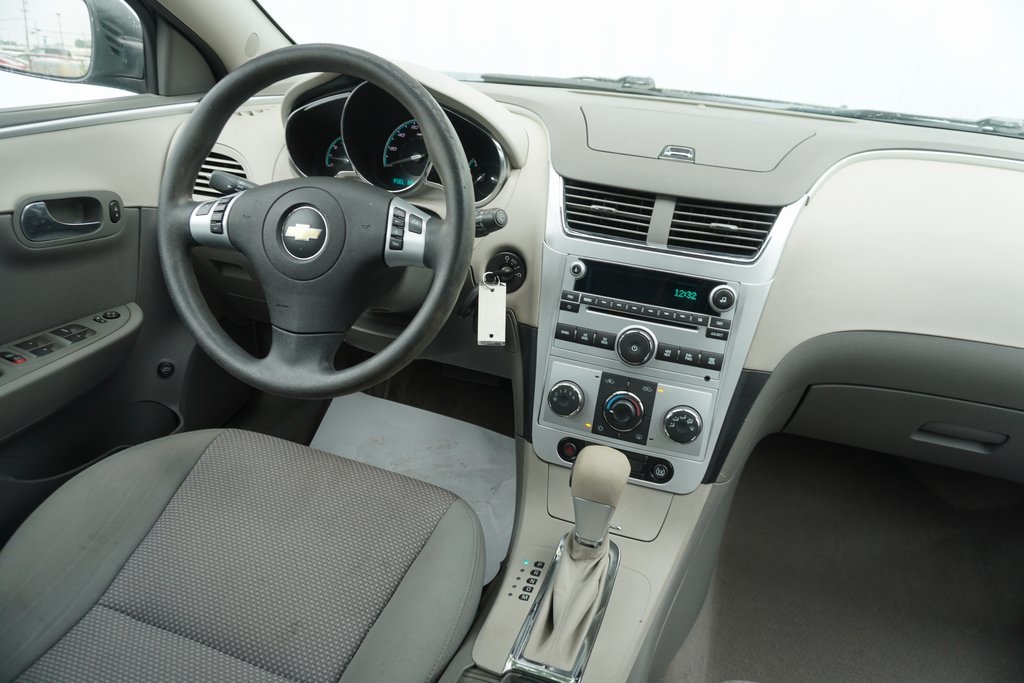 used 2011 Chevrolet Malibu car, priced at $11,500