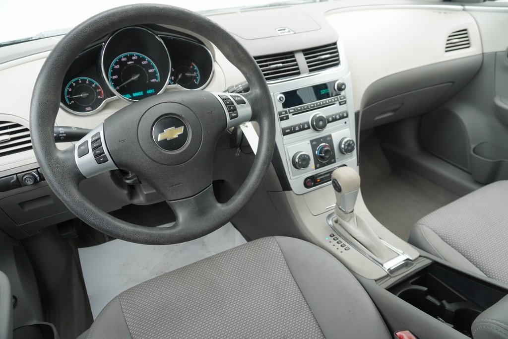 used 2011 Chevrolet Malibu car, priced at $11,500