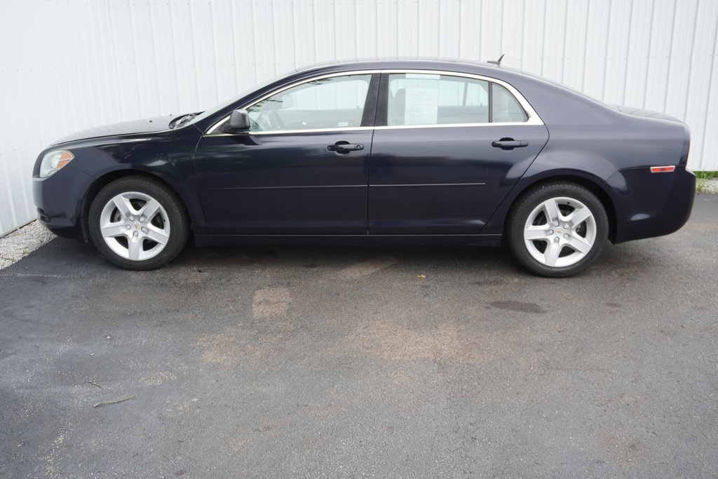 used 2011 Chevrolet Malibu car, priced at $11,500