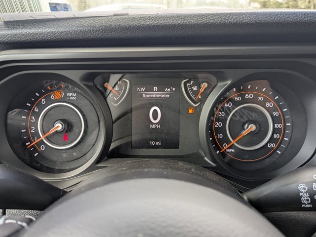 new 2025 Jeep Wrangler car, priced at $40,380