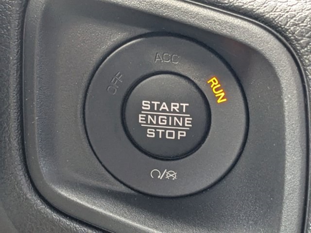 new 2025 Jeep Wrangler car, priced at $40,380