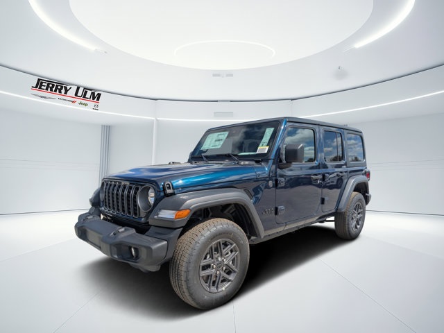 new 2025 Jeep Wrangler car, priced at $40,380