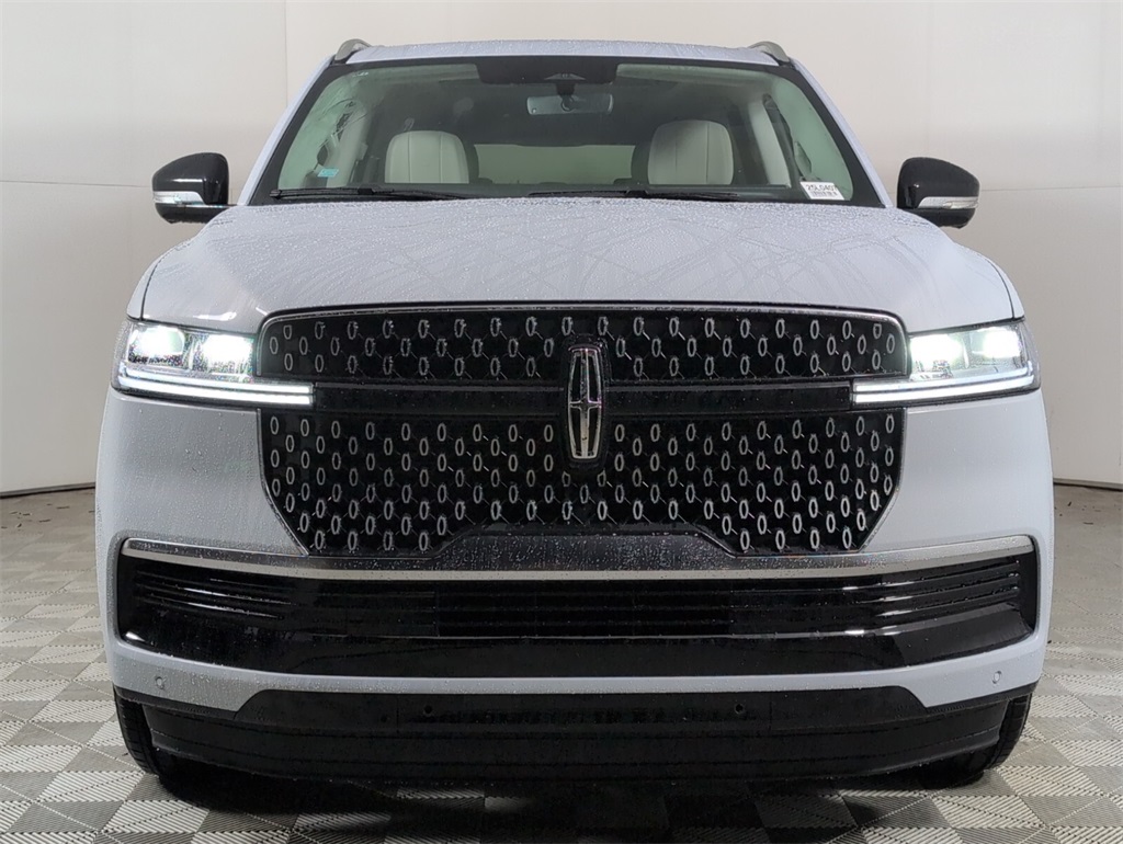 new 2025 Lincoln Navigator L car, priced at $106,535