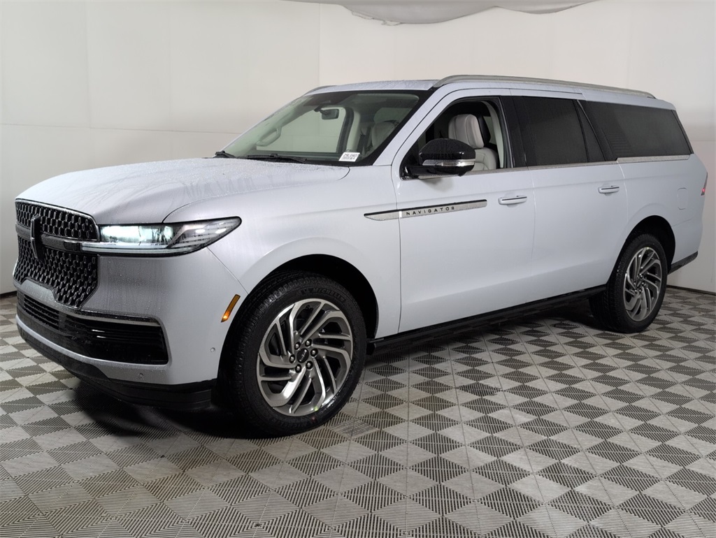 new 2025 Lincoln Navigator L car, priced at $106,535