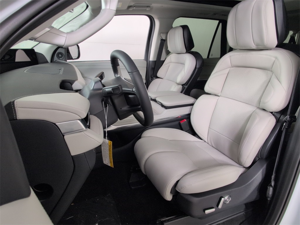 new 2025 Lincoln Navigator L car, priced at $106,535