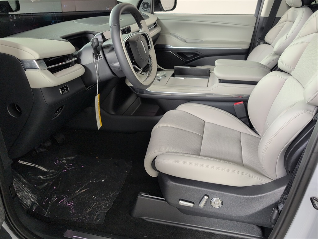 new 2025 Lincoln Navigator L car, priced at $106,535