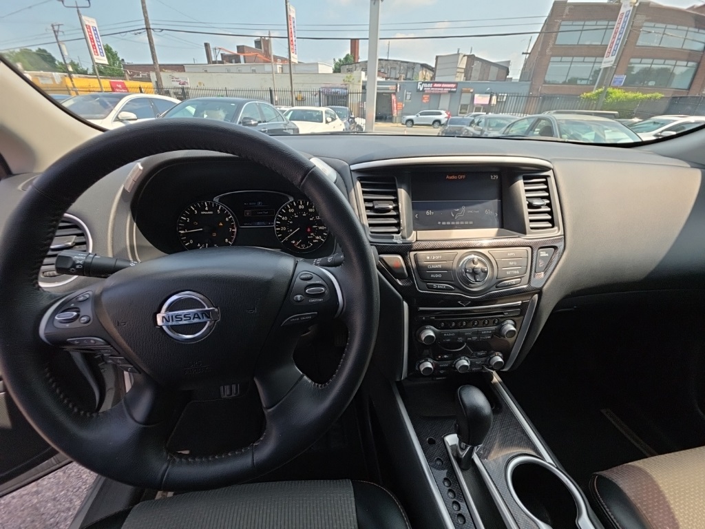 used 2020 Nissan Pathfinder car, priced at $17,595