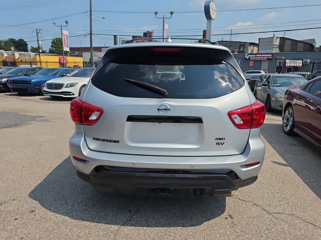 used 2020 Nissan Pathfinder car, priced at $17,595