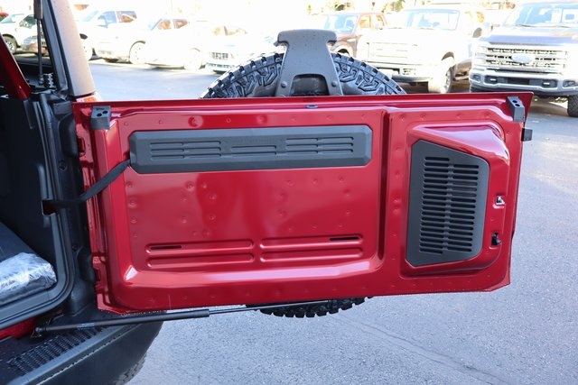 new 2025 Ford Bronco car, priced at $65,745