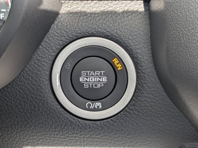 new 2025 Ram 1500 car, priced at $59,555
