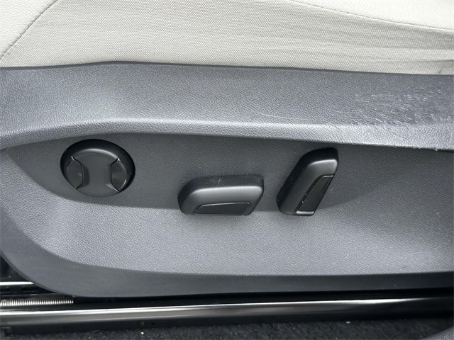 used 2022 Volkswagen Tiguan car, priced at $28,123