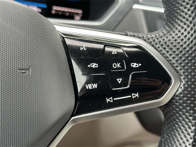 used 2022 Volkswagen Tiguan car, priced at $28,123