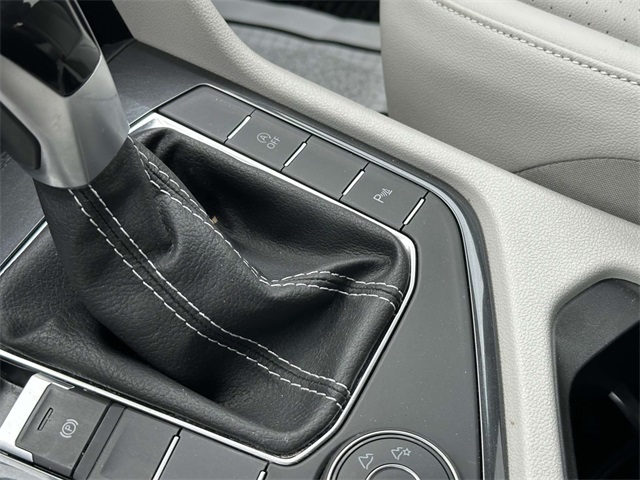 used 2022 Volkswagen Tiguan car, priced at $28,123