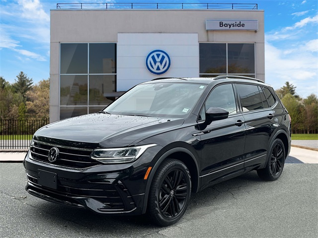 used 2022 Volkswagen Tiguan car, priced at $28,123