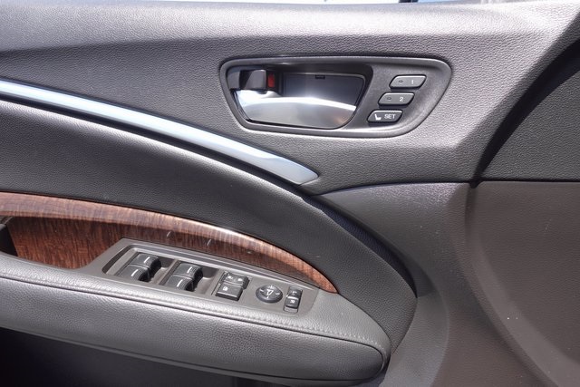 used 2020 Acura MDX car, priced at $27,500