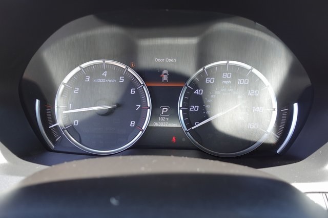 used 2020 Acura MDX car, priced at $27,500