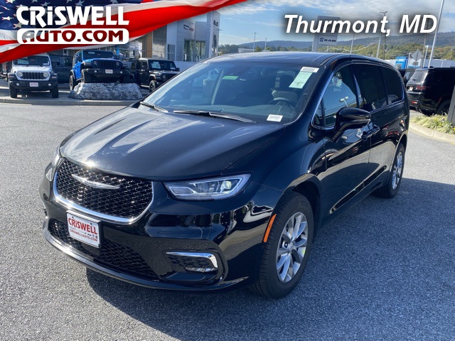 new 2026 Chrysler Pacifica car, priced at $39,830