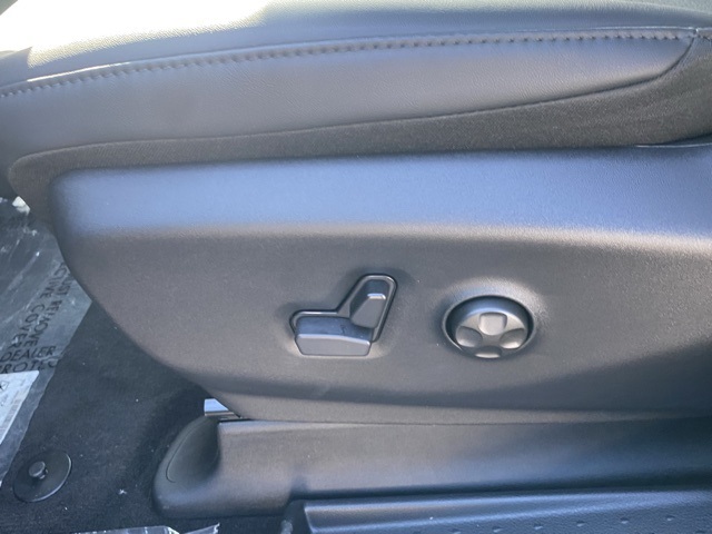 new 2026 Chrysler Pacifica car, priced at $39,830