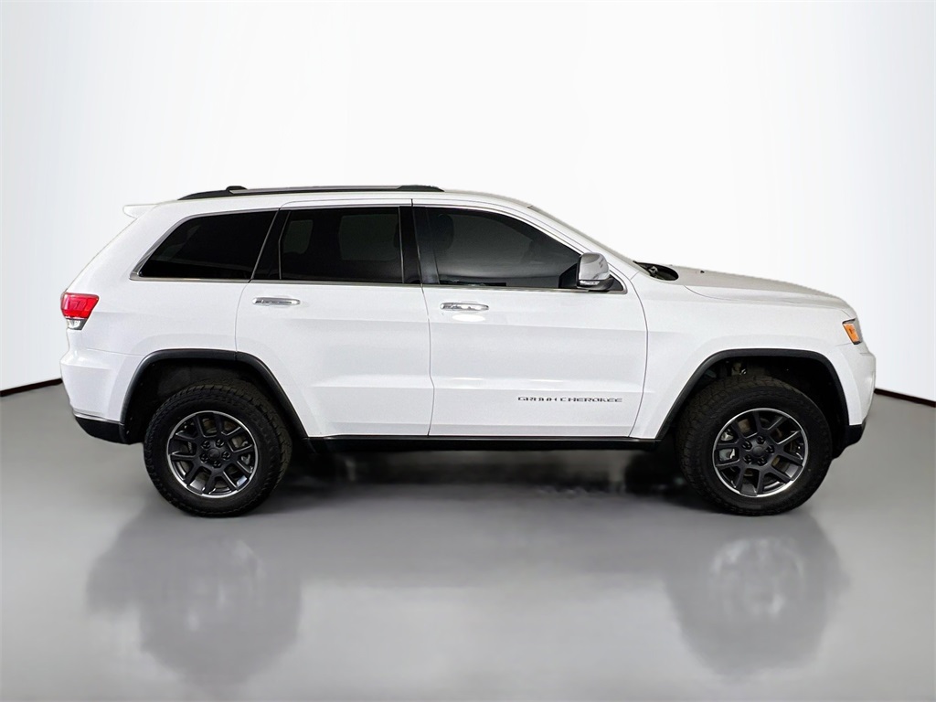 used 2015 Jeep Grand Cherokee car, priced at $10,888