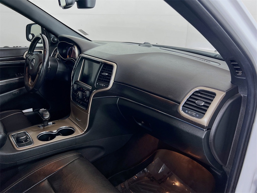 used 2015 Jeep Grand Cherokee car, priced at $10,888