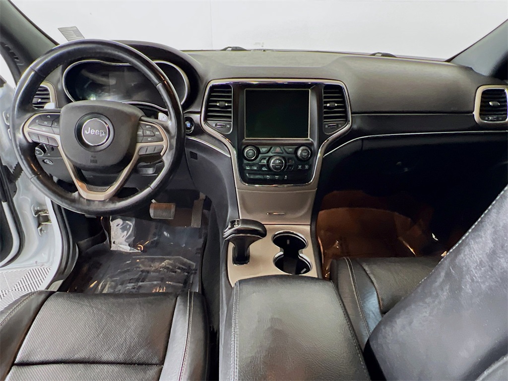 used 2015 Jeep Grand Cherokee car, priced at $10,888