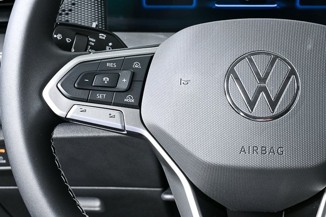 new 2025 Volkswagen Tiguan car, priced at $36,641
