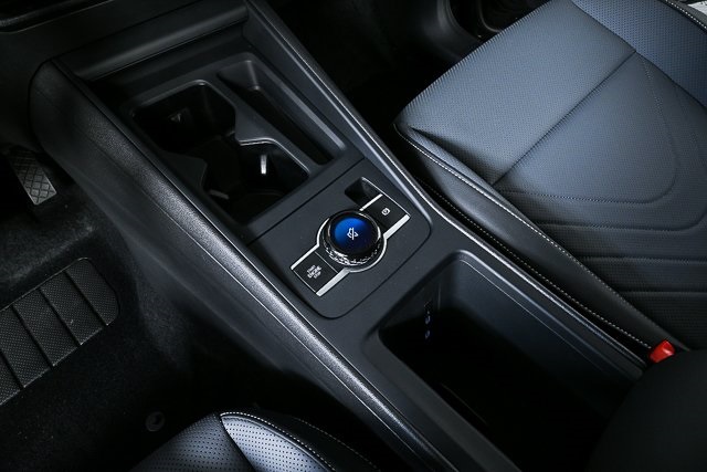 new 2025 Volkswagen Tiguan car, priced at $36,641