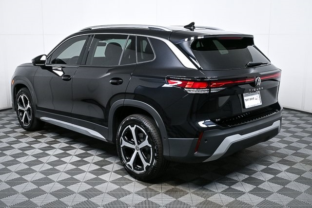 new 2025 Volkswagen Tiguan car, priced at $36,641