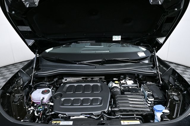 new 2025 Volkswagen Tiguan car, priced at $36,641