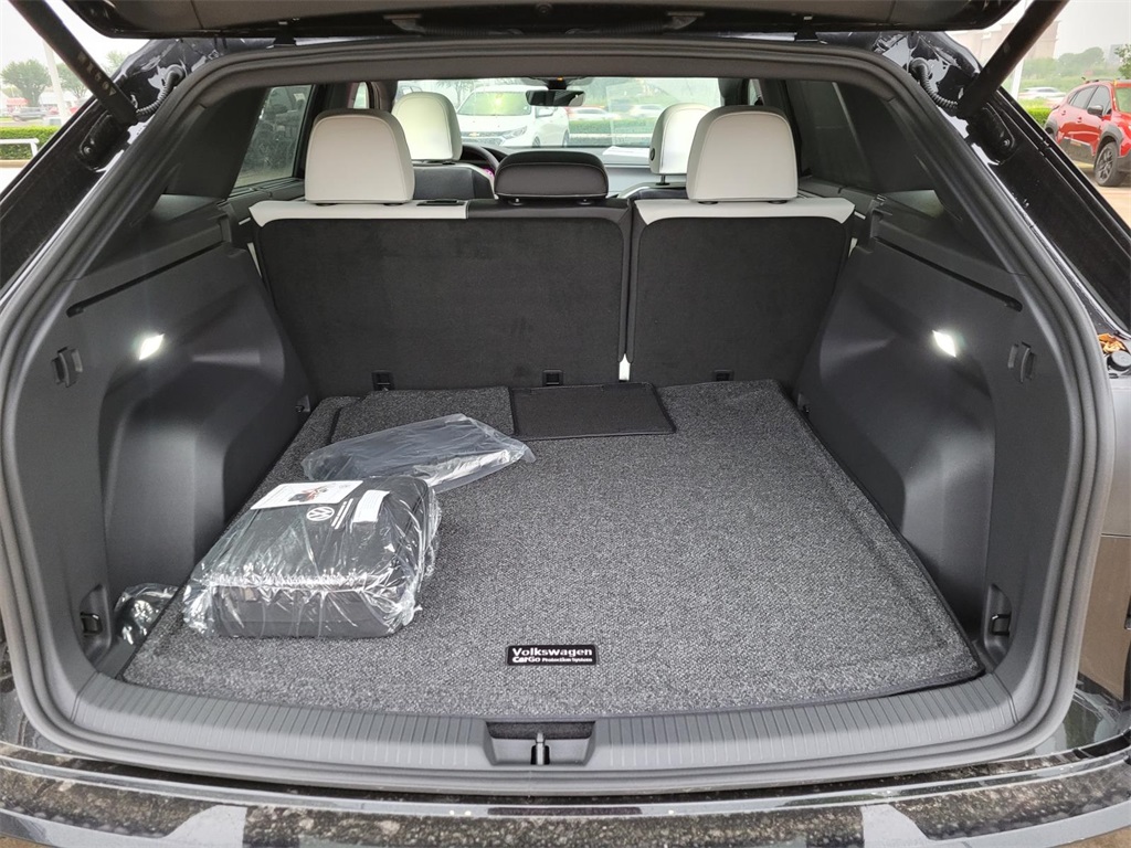 new 2025 Volkswagen Atlas Cross Sport car, priced at $47,935