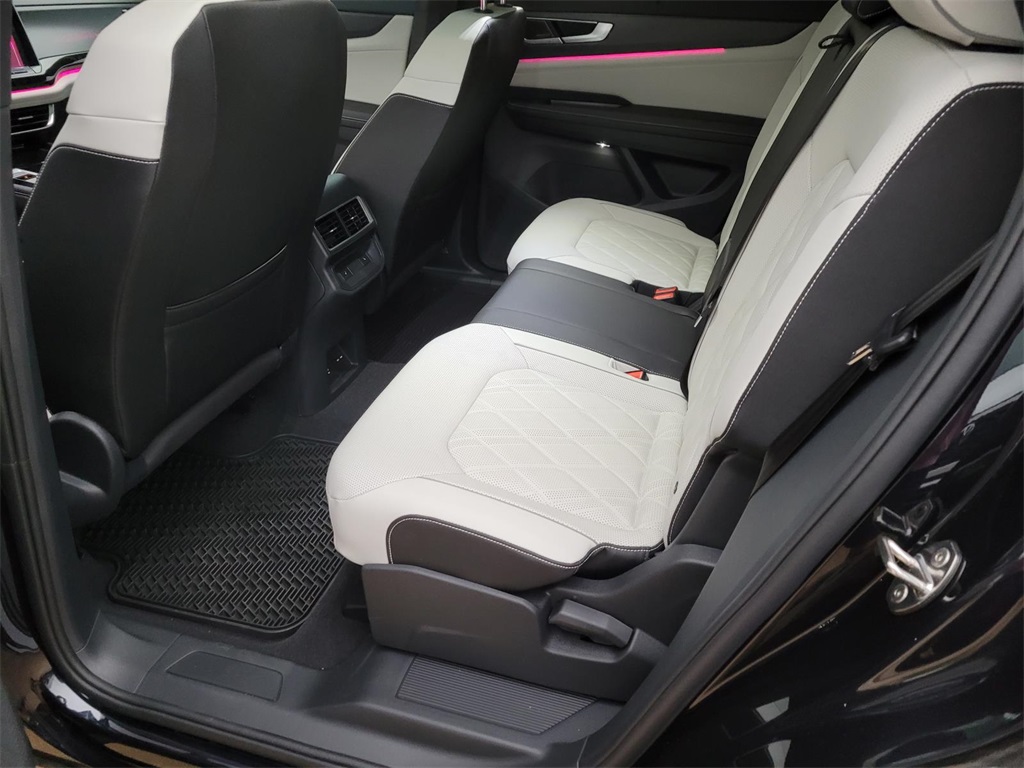 new 2025 Volkswagen Atlas Cross Sport car, priced at $47,935