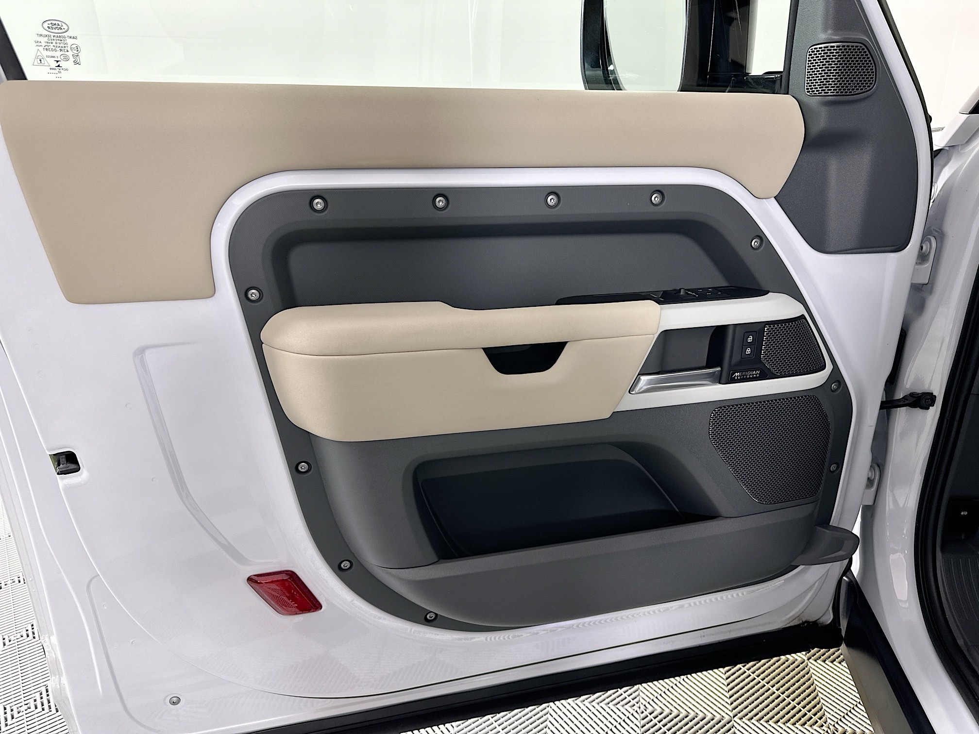 used 2023 Land Rover Defender 90 car, priced at $54,998