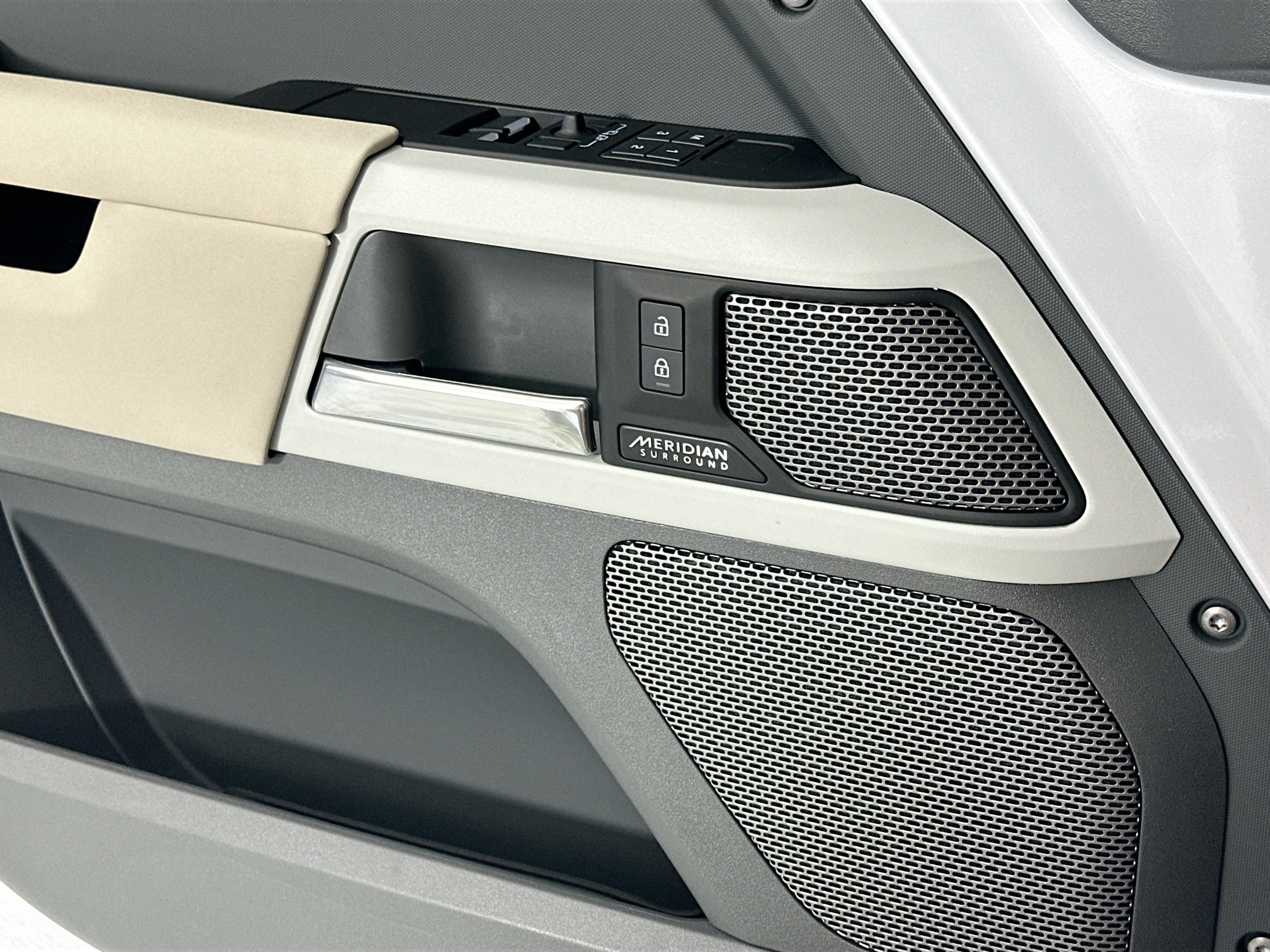 used 2023 Land Rover Defender 90 car, priced at $54,998