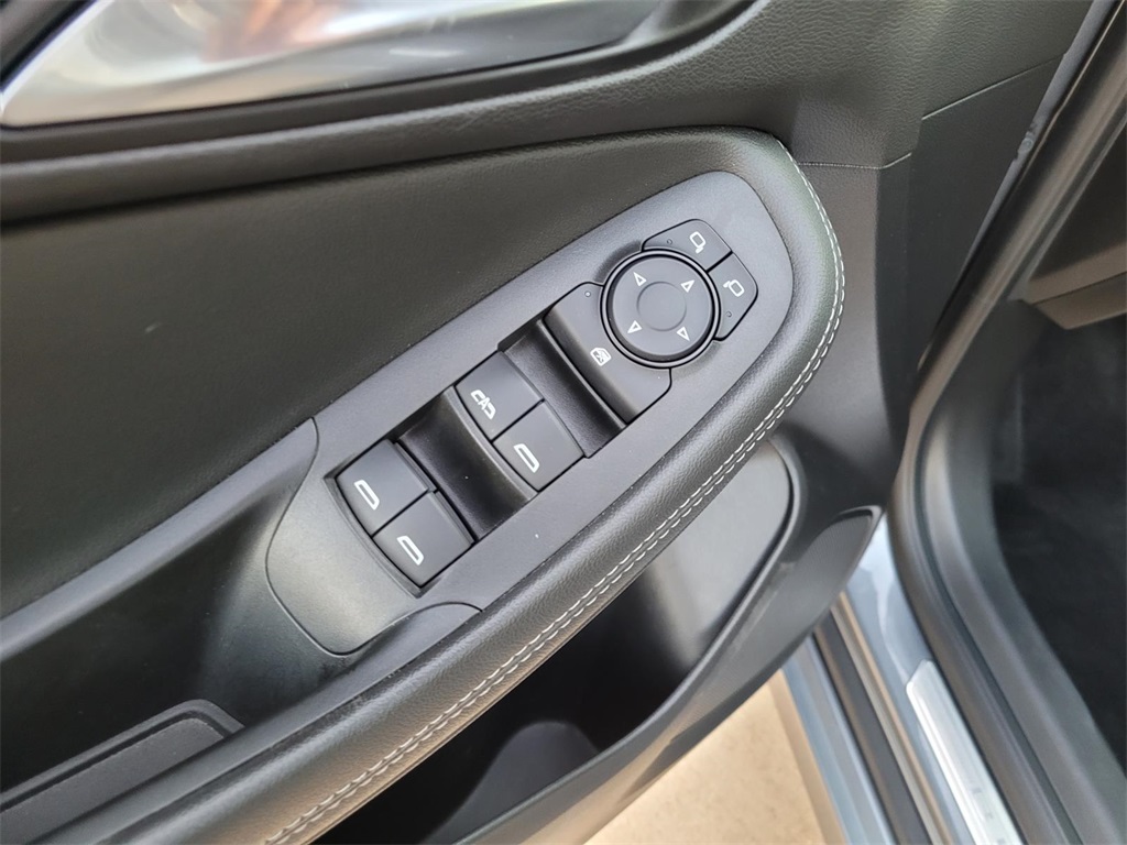 used 2020 Buick Encore GX car, priced at $17,090
