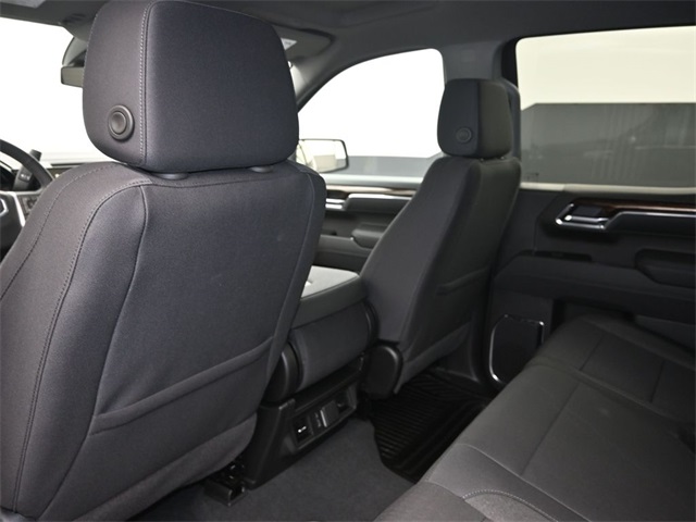 new 2025 GMC Sierra 1500 car, priced at $44,000