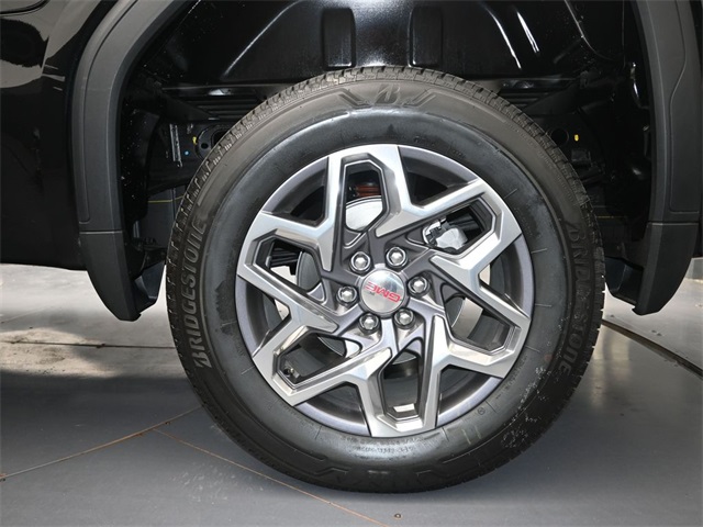 new 2025 GMC Sierra 1500 car, priced at $44,000