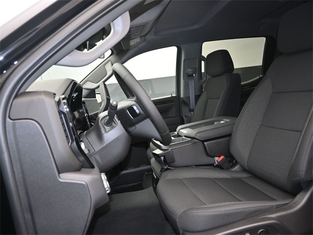 new 2025 GMC Sierra 1500 car, priced at $44,000