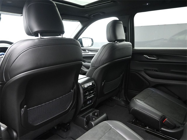 new 2025 Jeep Grand Cherokee L car, priced at $43,975