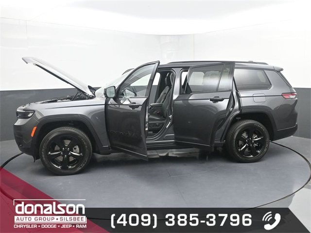 new 2025 Jeep Grand Cherokee L car, priced at $43,975